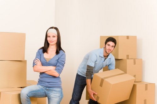 Affordable man and van transport for flat moves in Shepherd's Bush